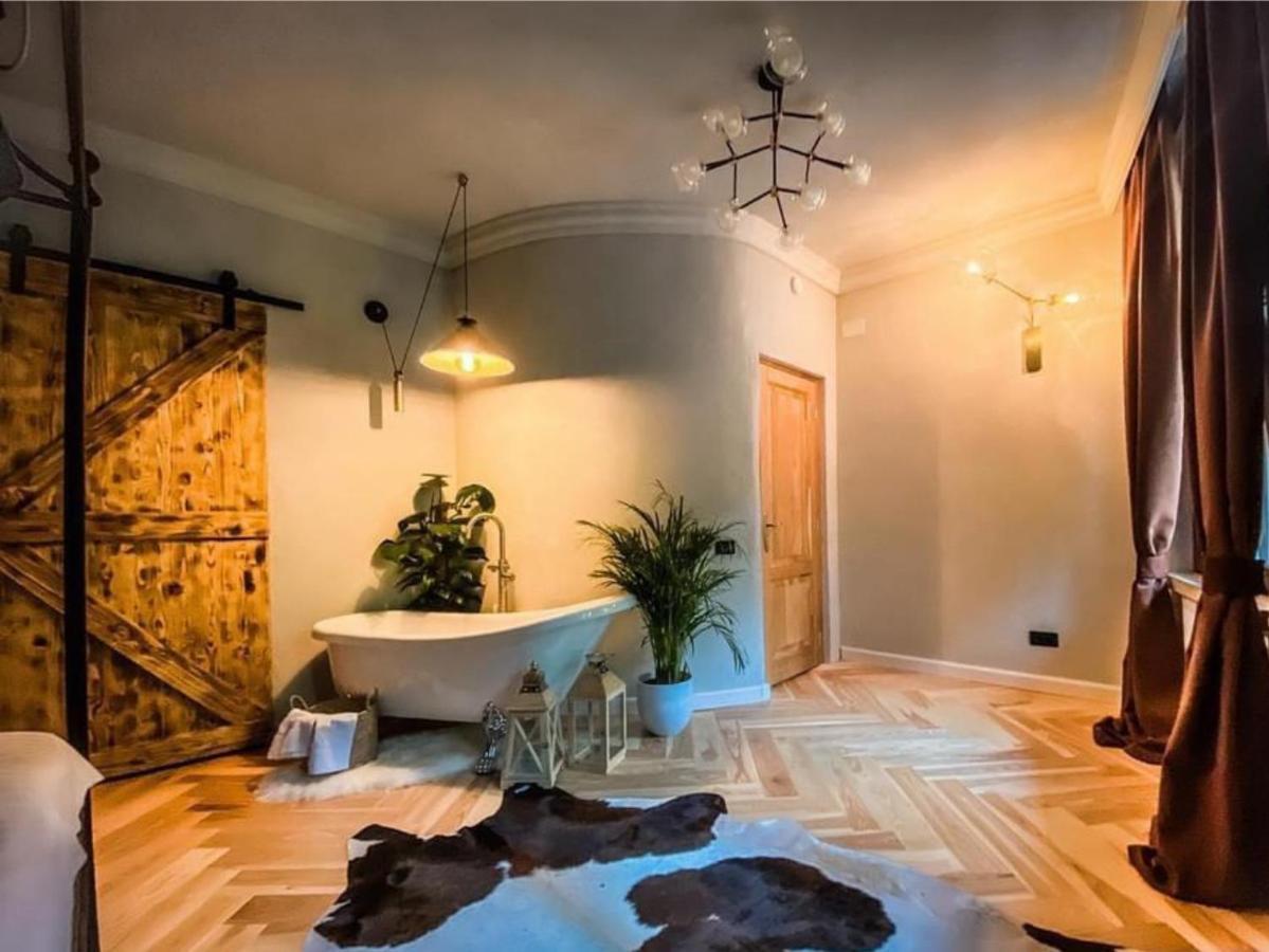Barrique Chambers Hotel Brasov Bagian luar foto