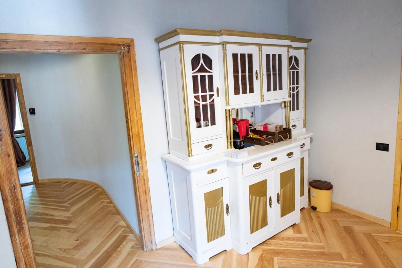 Barrique Chambers Hotel Brasov Bagian luar foto