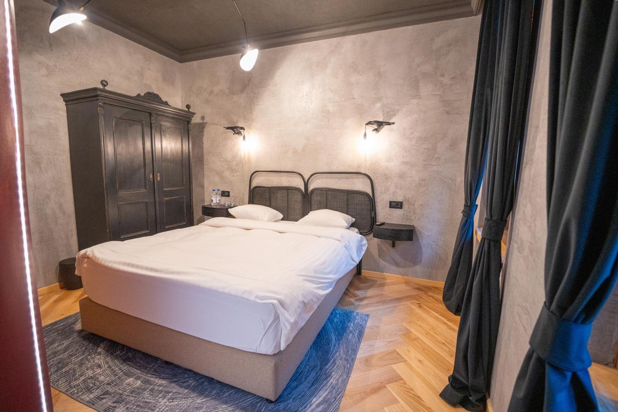 Barrique Chambers Hotel Brasov Bagian luar foto